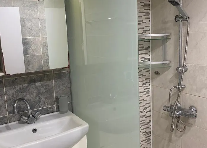 Dosh 게스트하우스